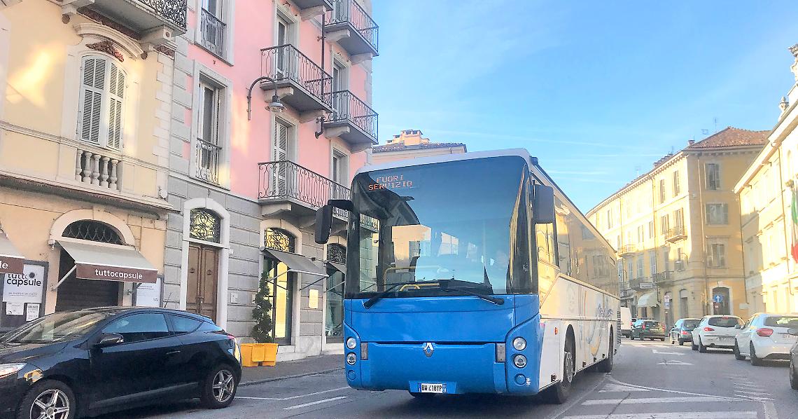 Bus Blu