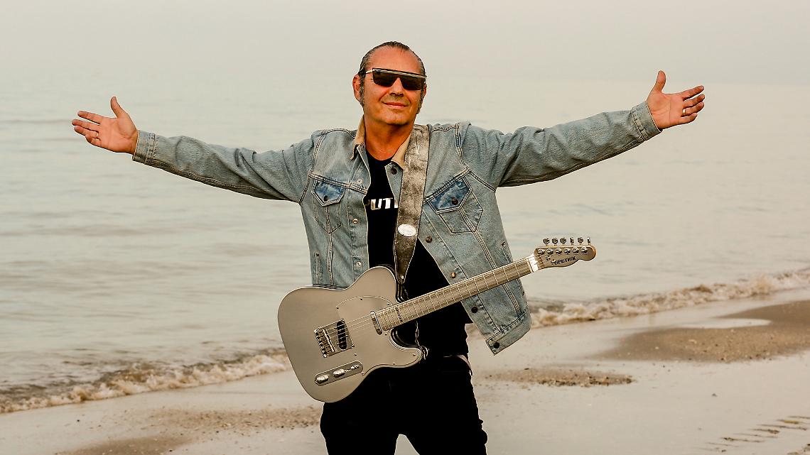 luca carboni mondovicino gratis
