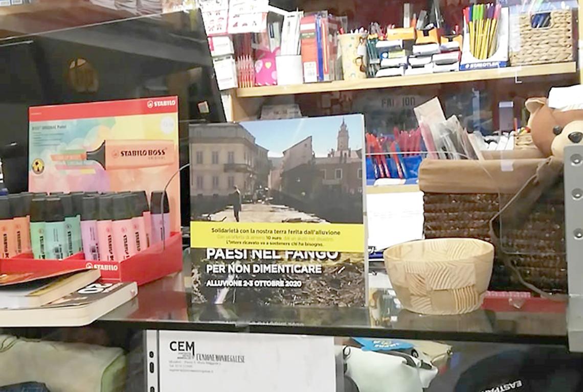 Libro Paesi Nel Fango