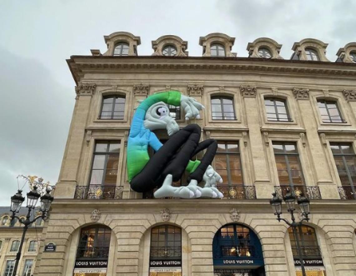 Flyin Parigi