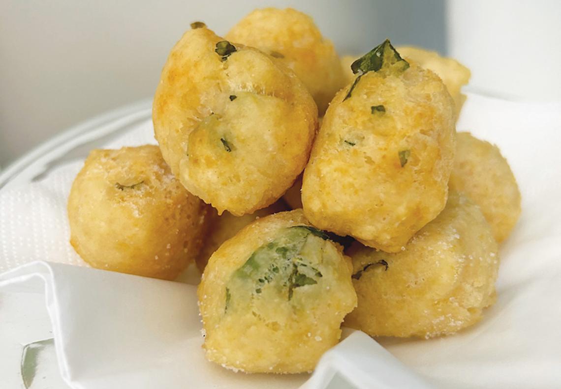 Pane Fritto Al Basilico