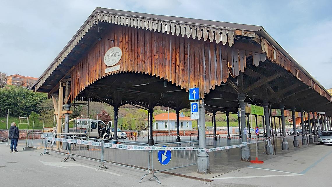 ala coperta piazza ellero