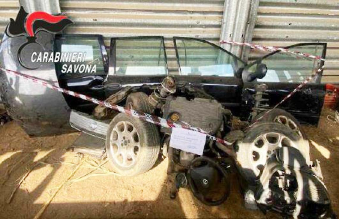 Cro Carcare auto rubata