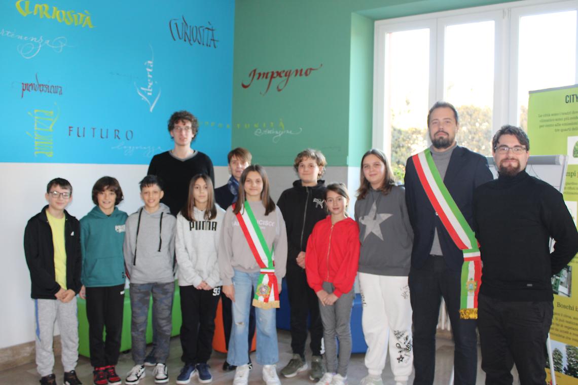 Carr&ugrave; sindaca ragazzi