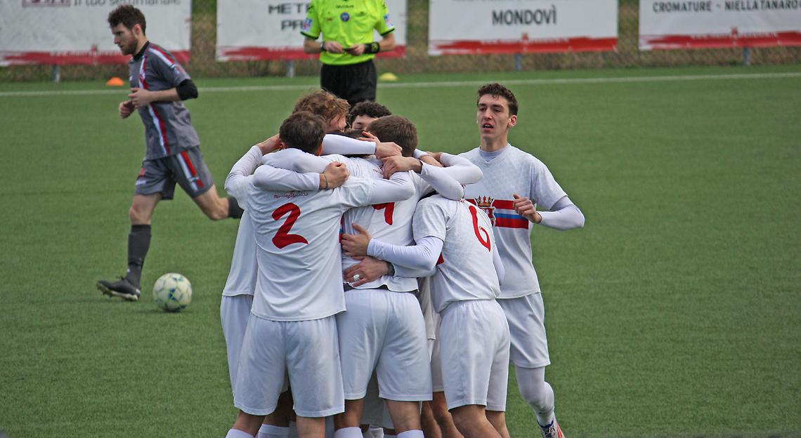 festa per gol 1-0 Magnino