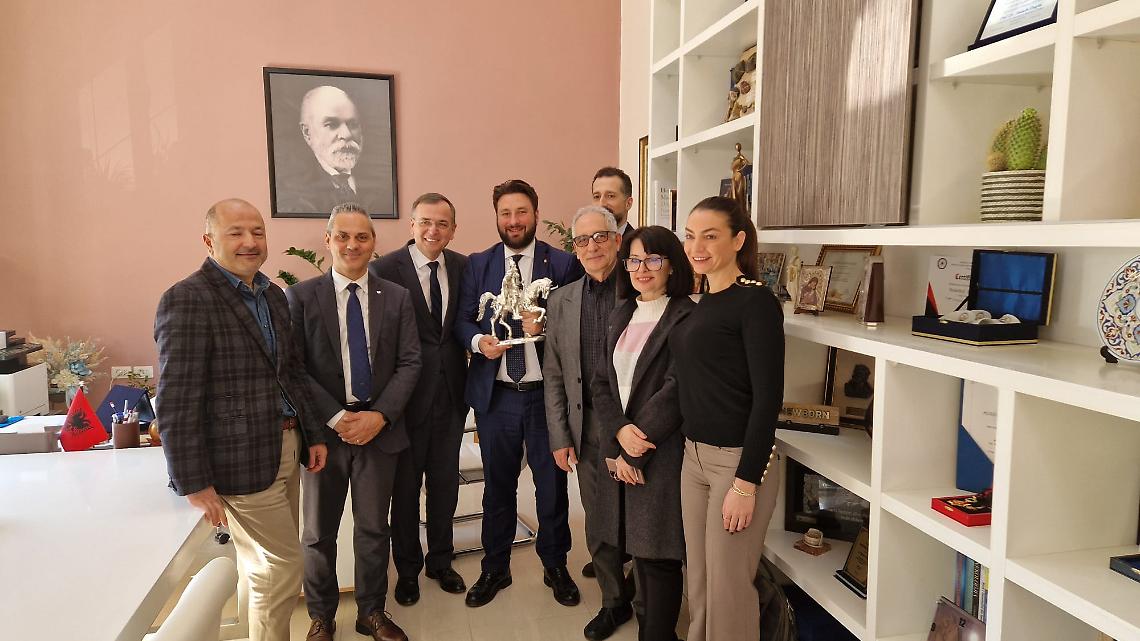 università di medicina tirana