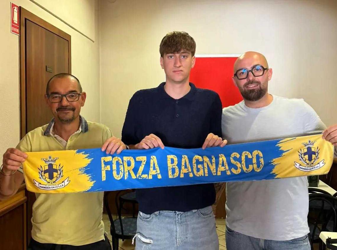 Pietro Sciandra in maglia gialloblù