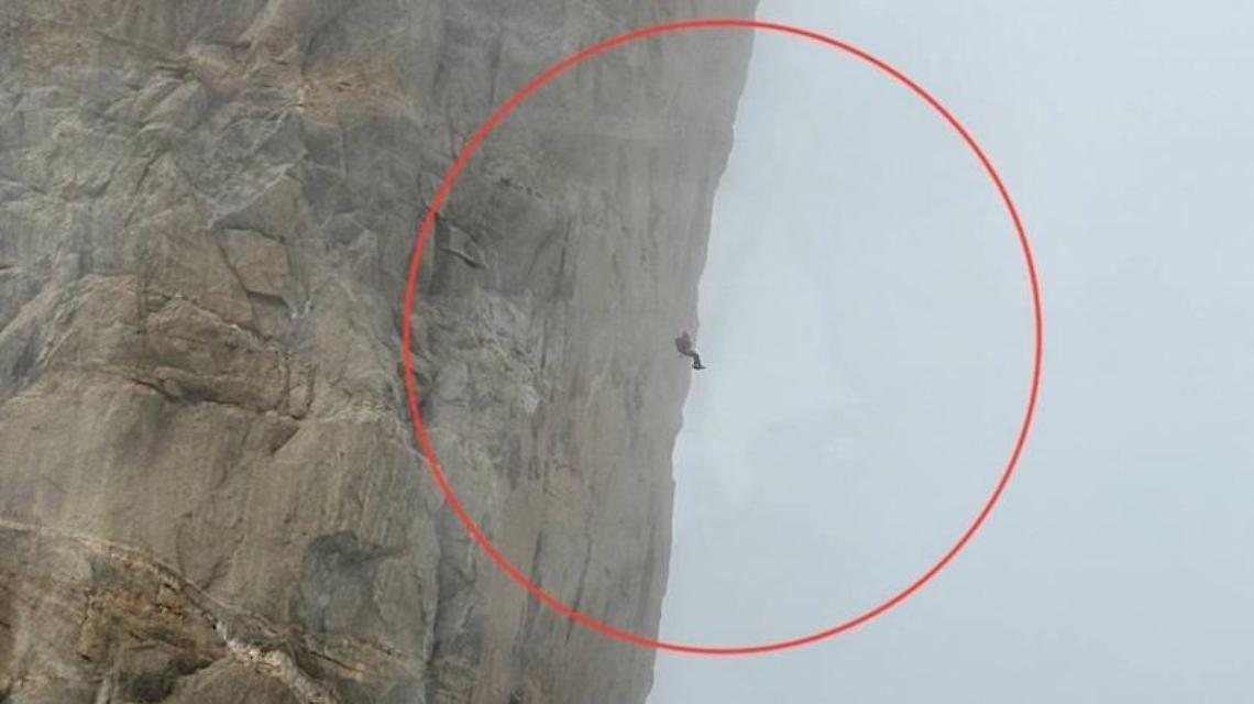 Alpinista sospeso nel vuoto sul "Dente del Gigante": salvato dopo ore di paura