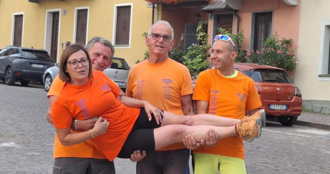 80 chilometri a piedi, camminando per tutta la notte, fino al Santuario di Sant'Anna di Vinadio