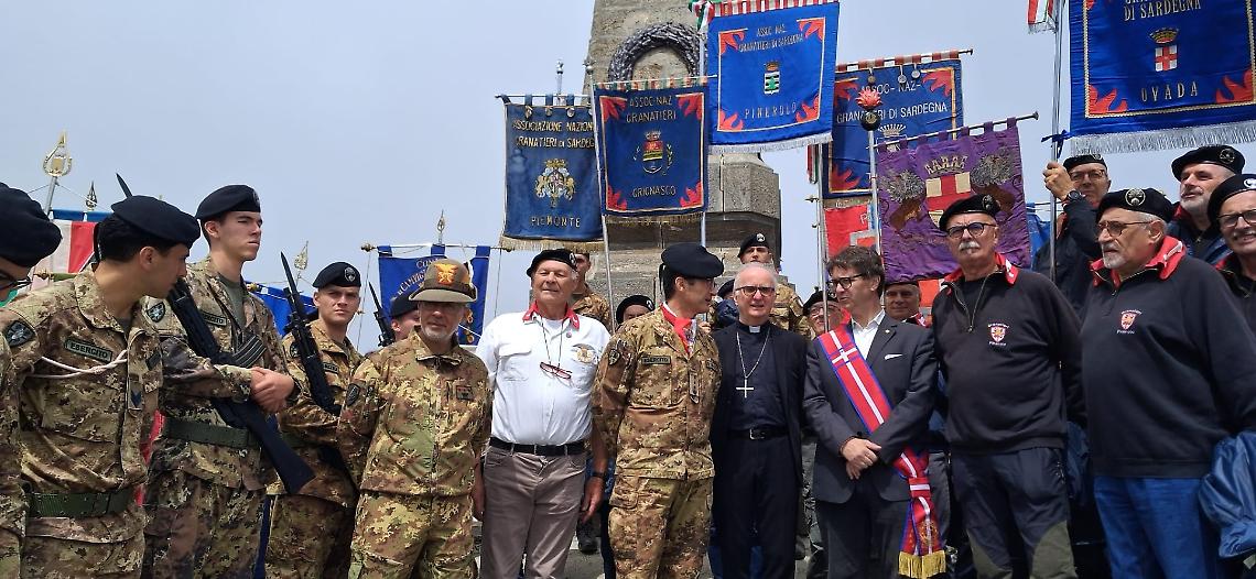 Al Colle dell'Assietta la "Festa del Piemonte": mons. Olivero celebra la messa in... piemontese