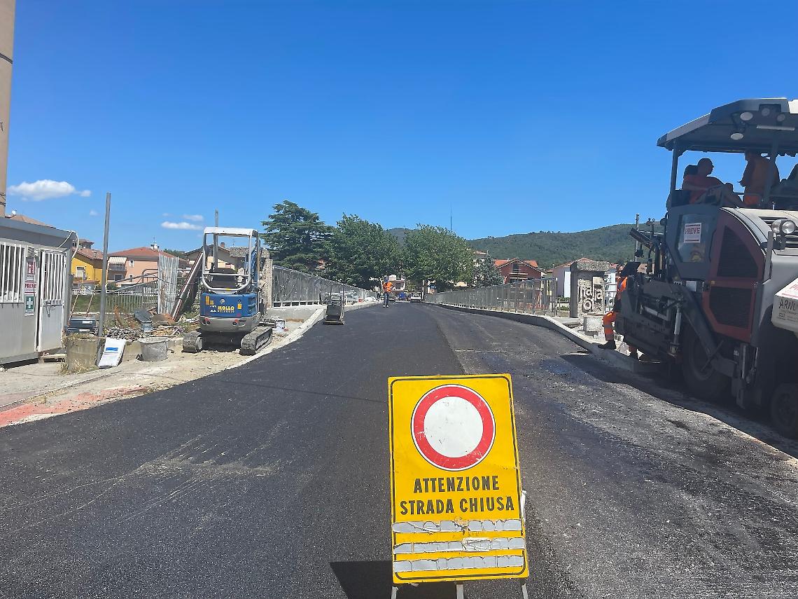 Dopo 16 mesi riapre il ponte che collega al centro storico 