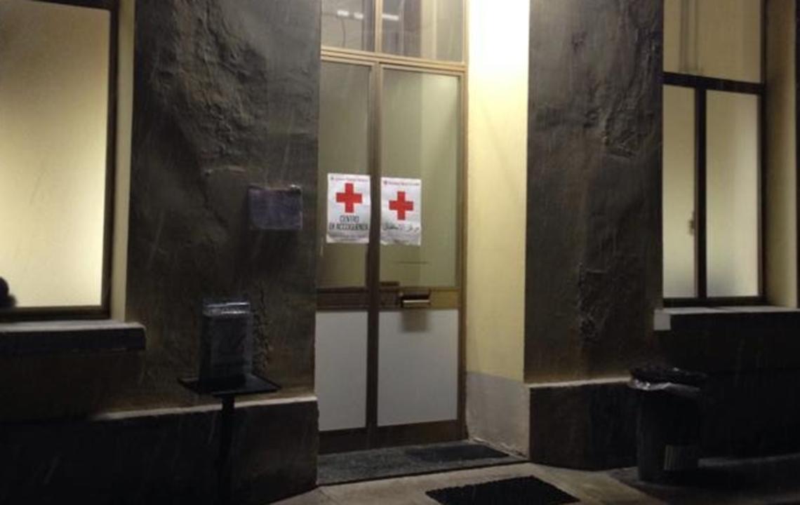 Rissa al Centro assistenza CRI... per un posto in fila per la cena
