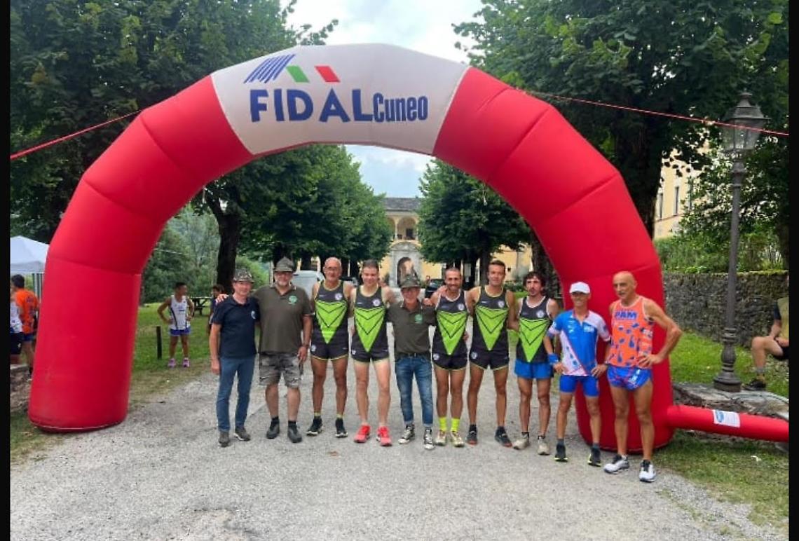 Il Gruppo sportivo Ana Mondovì si aggiudica il trofeo memorial "Divisione Cuneense" in Valle Pesio
