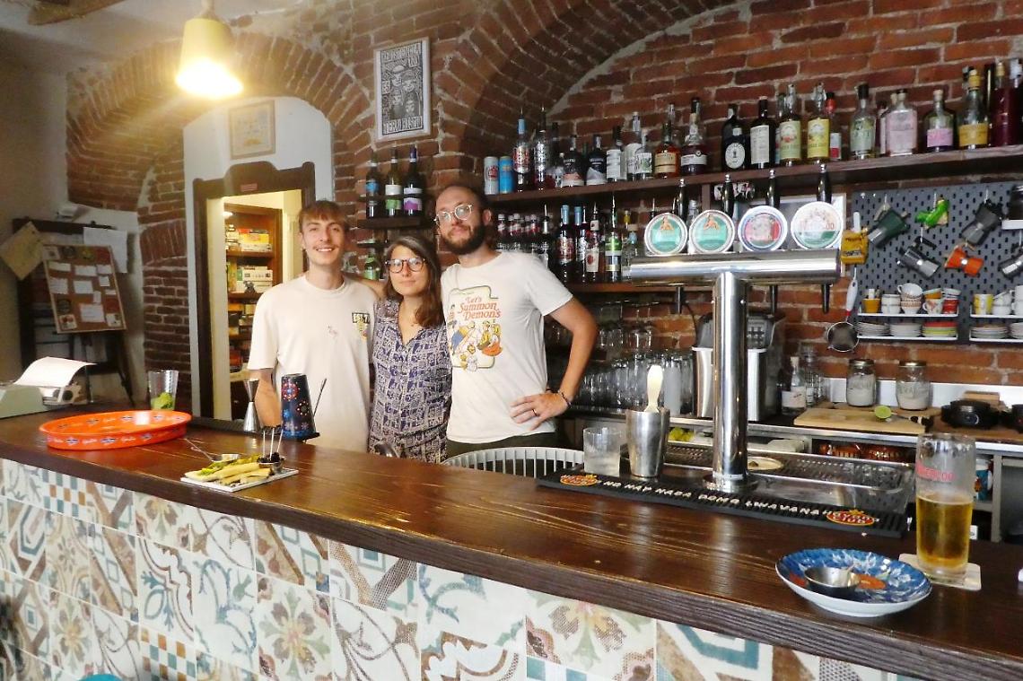 Betti, Alfi e Ste riaprono il "Bric a Brac" a Peveragno