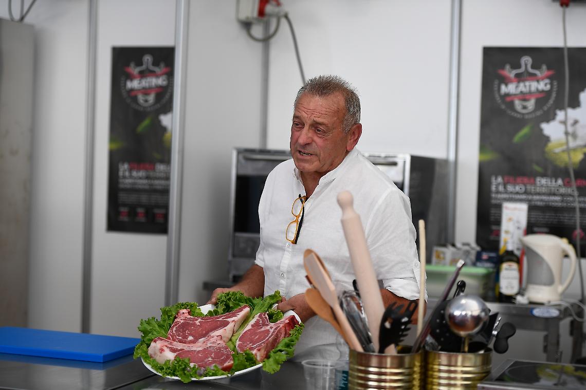 “Meating” torna a Savigliano e abbraccia tutta la  carne bovina piemontese