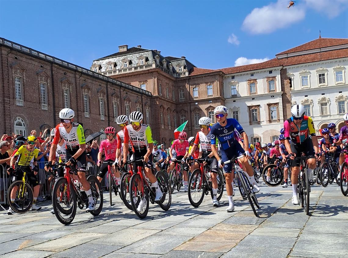 La Vuelta è partita! Domani la tappa in Granda