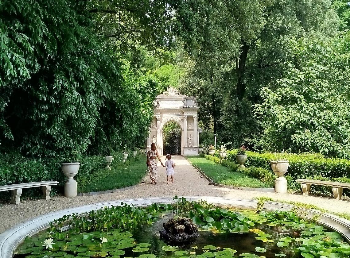 Una gita da fiaba: alla scoperta di Villa Durazzo-Pallavicini