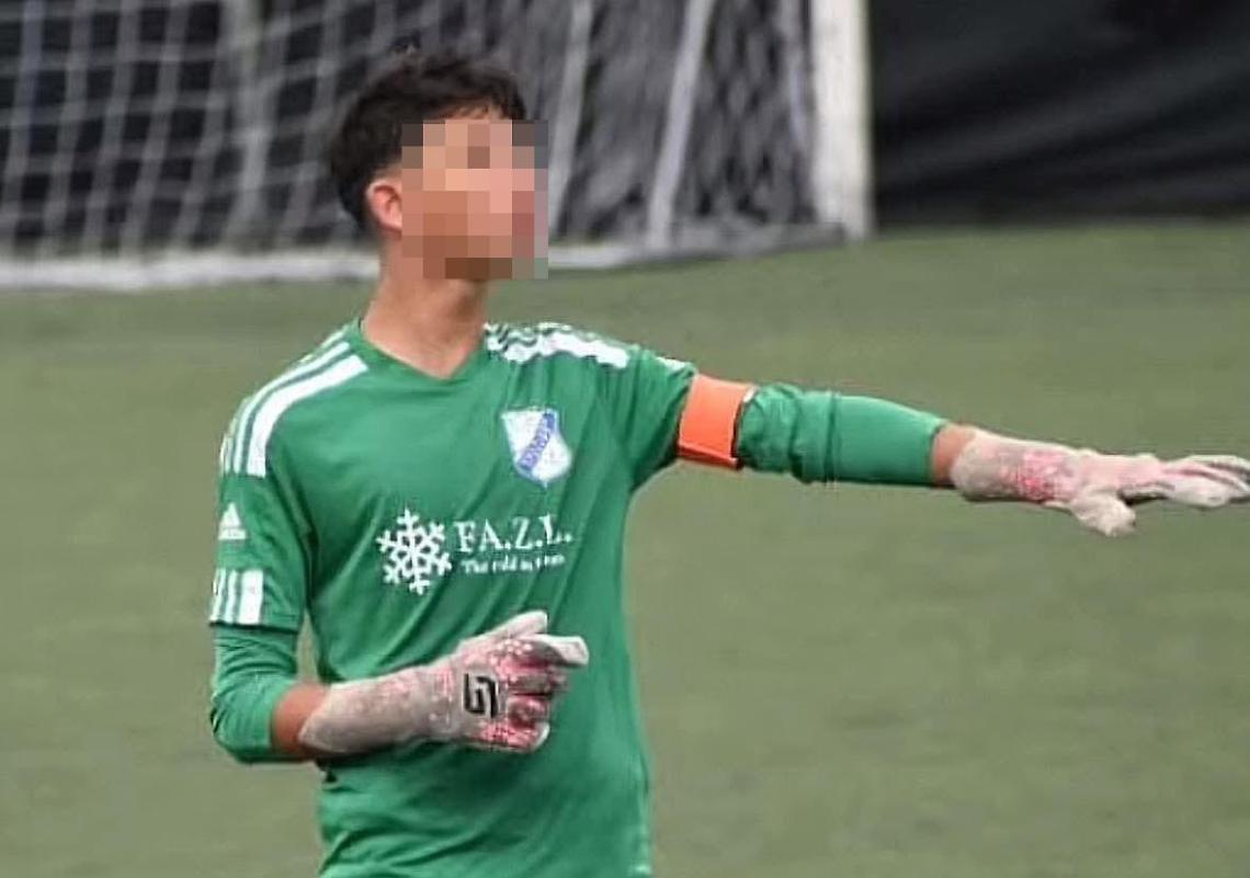 Calcio giovanile choc nel torinese: genitore entra in campo e manda in ospedale un tredicenne