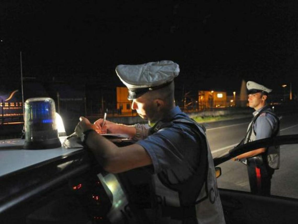 Tenta un furto poi si accanisce contro i Carabinieri: cuneese arrestato in Liguria 