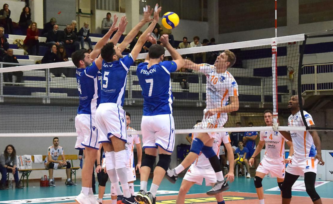 Ora è ufficiale: il Vbc Mondovì neopromosso in serie B torna a giocare al PalaManera