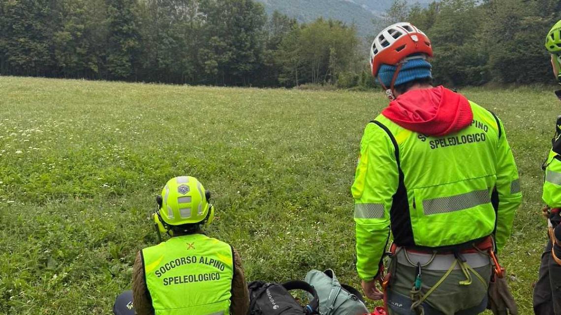 Oltre 40 persone in campo per ritrovare l'escursionista disperso da due giorni