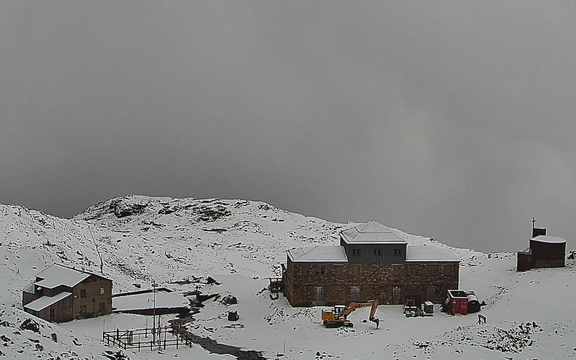 Neve d'autunno: prima imbiancata sulle montagne della Val Sesia