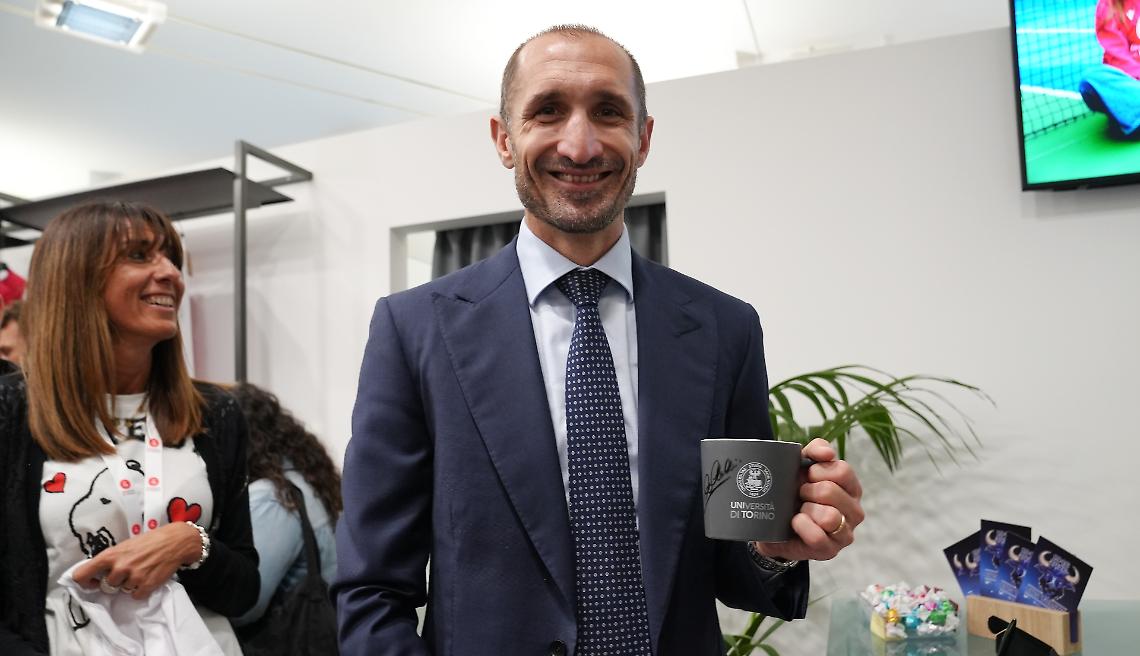 Nuovo store dell'Università di Torino: ospite l'ex studente Giorgio Chiellini