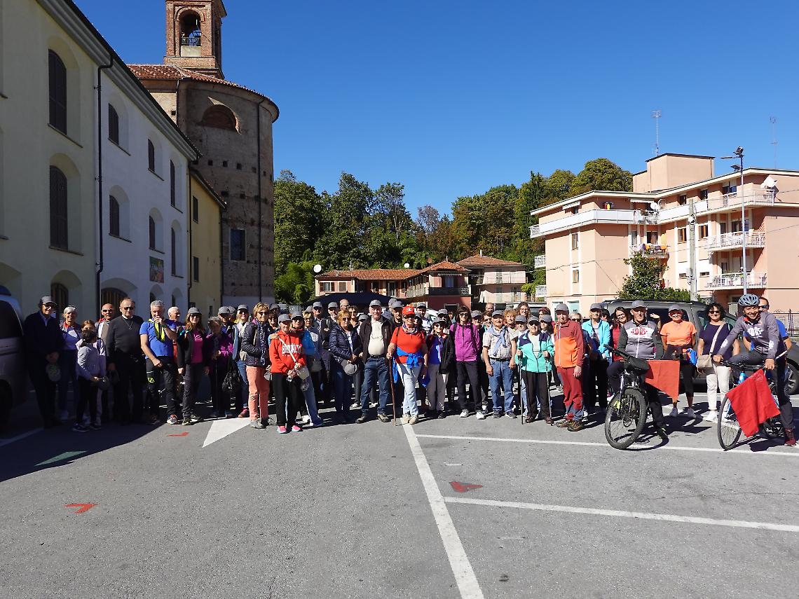 Più di ottanta a camminare per la "Don Rossi"