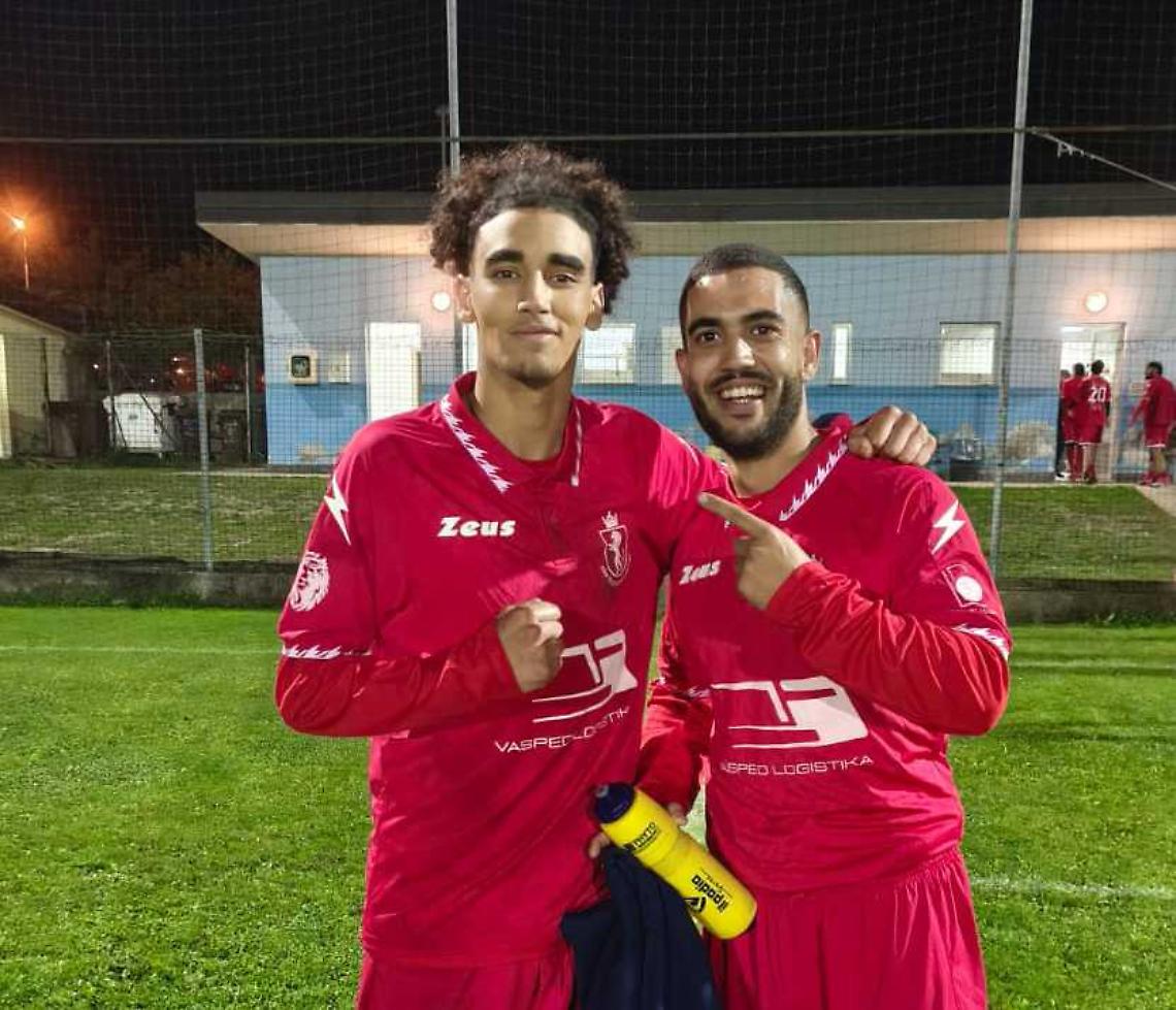 Dogliani, un supergol ad accedere la serata