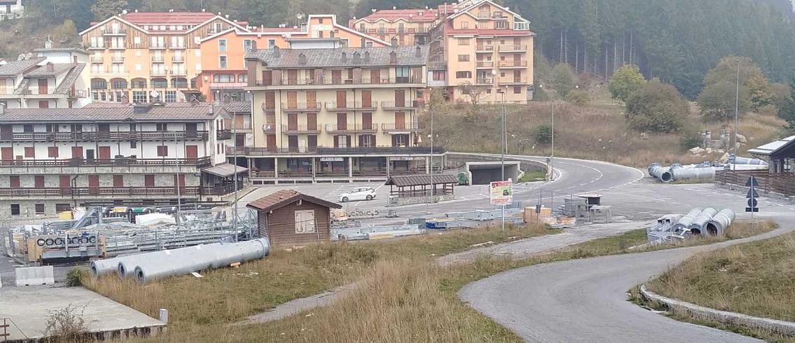 Cantieri a Prato Nevoso. Varo della seggiovia otto posti alla prossima stagione? Ulteriori potenziamenti all'innevamento