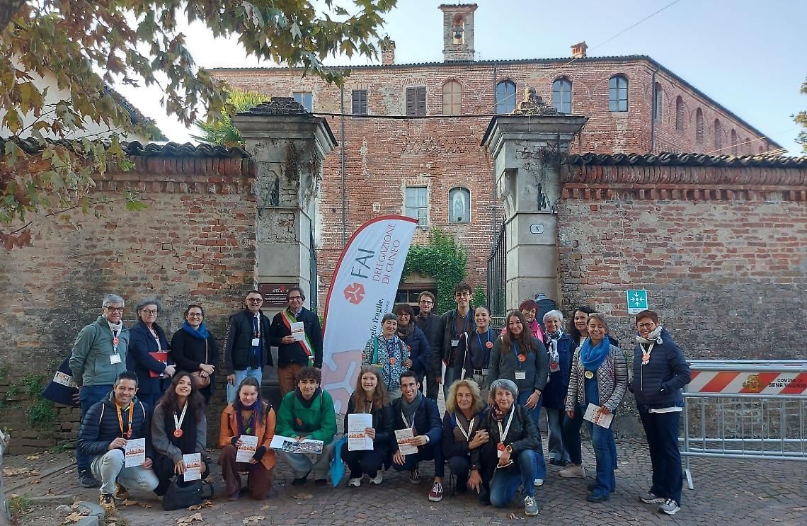 Il castello e l'antica città romana incantano visitatori da tutto il nord Italia