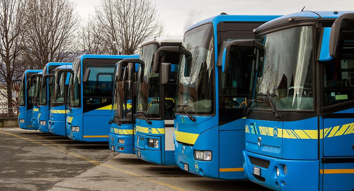 Caos autobus: oggi servizio regolare in Val Tanaro, continuano le indagini della Procura