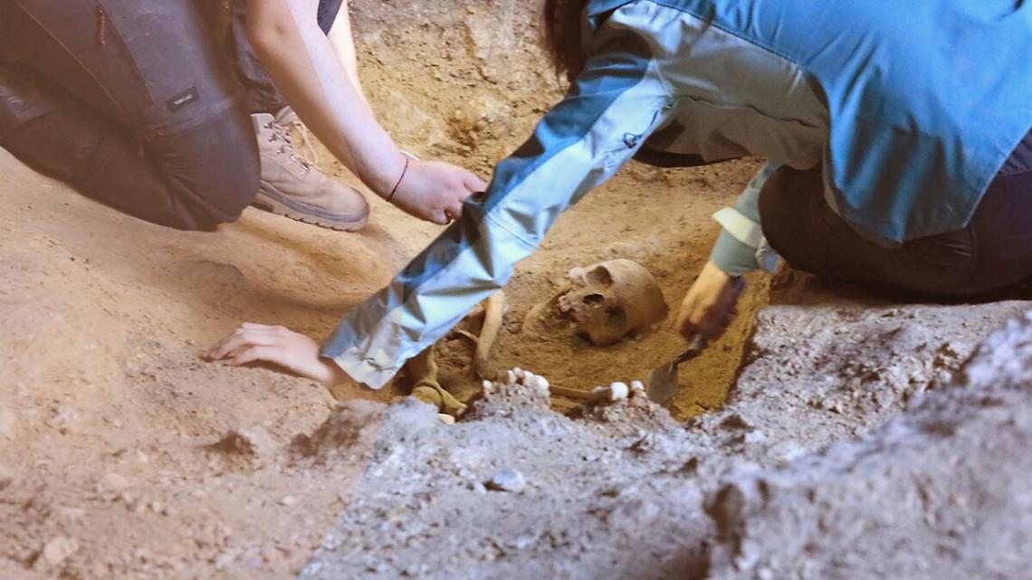 Dagli scavi emerge... la sepoltura di una donna di 500 anni fa