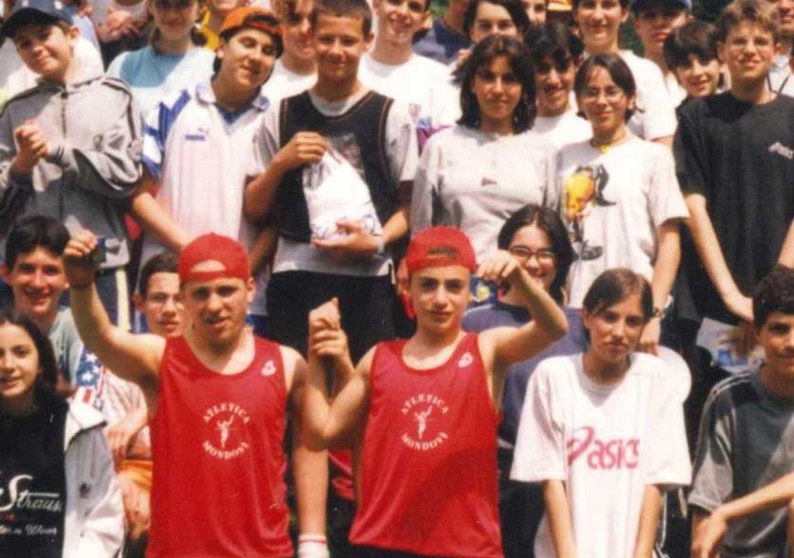 IL BAULE DEI RICORDI. Le foto indimenticabili dello sport. Chi si riconosce?