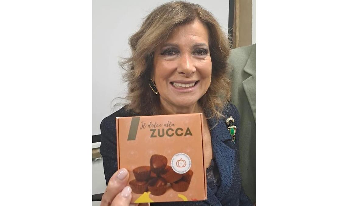 Per la Ministra Casellati un dolce omaggio, i cioccolatini alla zucca di Piozzo