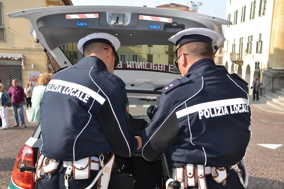 Positivo all'alcol test,  dopo l'incidente insulta i vigili 