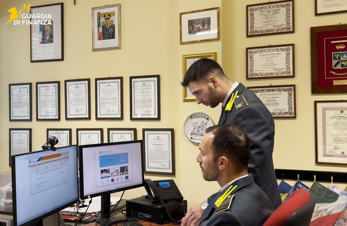 Scoperto maxi "Schema Ponzi": arrestata finta consulente, 112 vittime raggirate