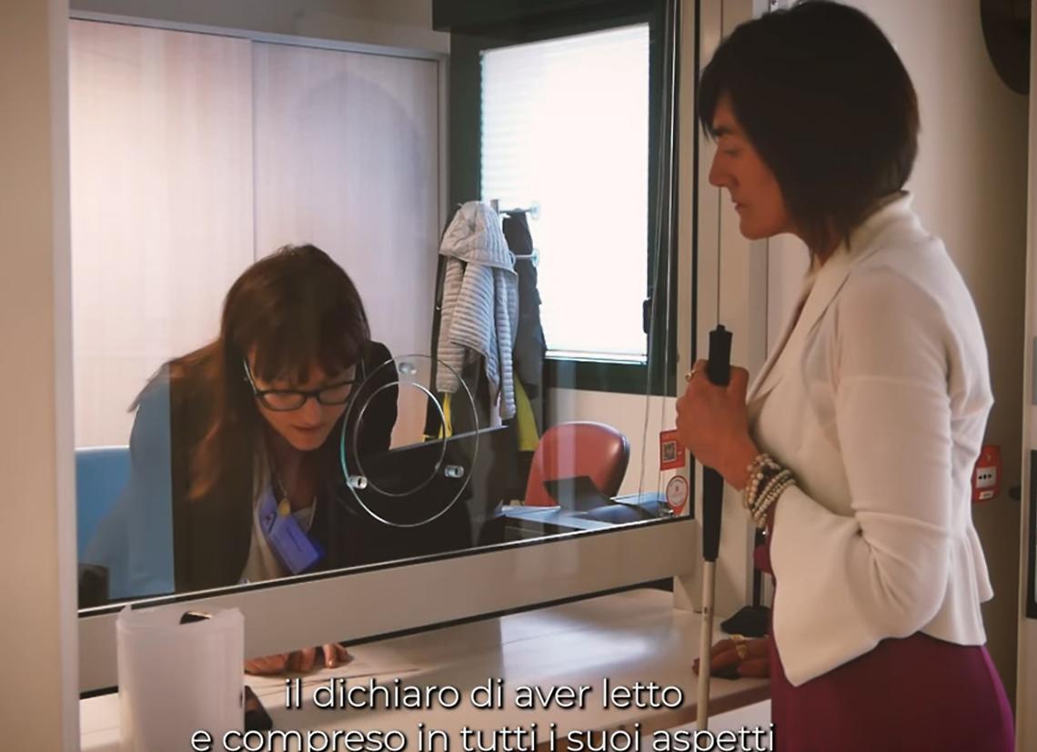 Impariamo a... vedere chi non vede: l’Asl forma il personale sull’accoglienza dei pazienti ciechi e ipovedenti