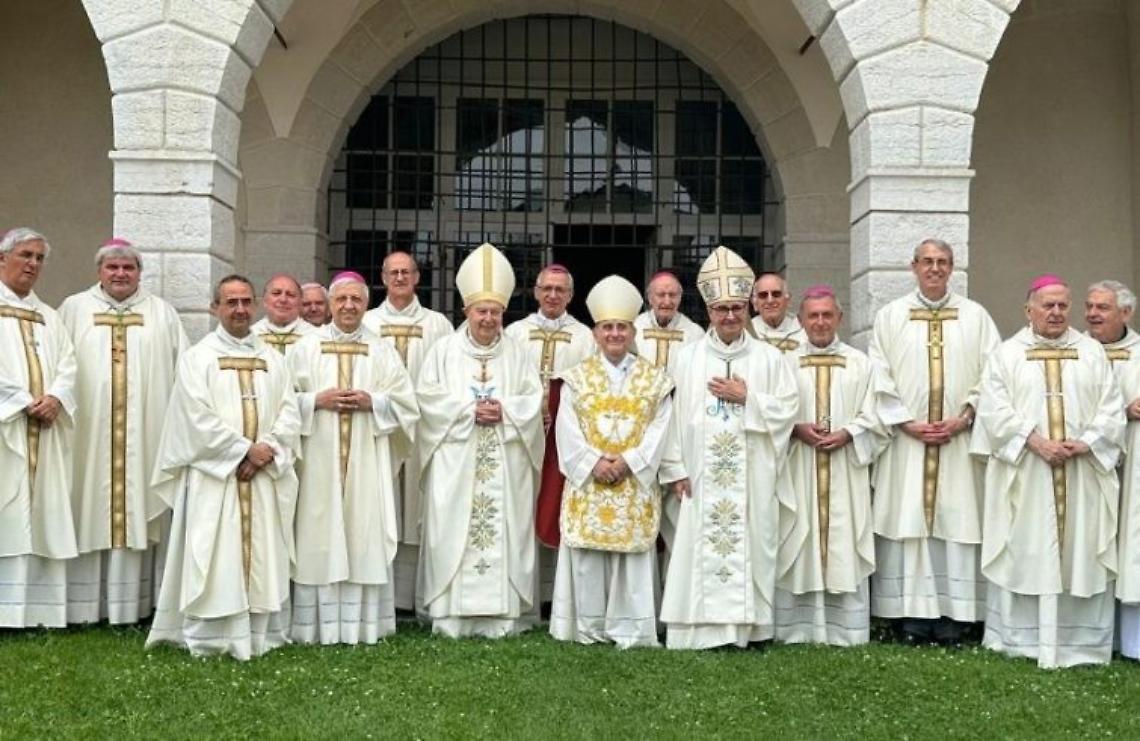 "Siamo in Terra Santa a invocare pace” con i vescovi lombardi a Gerusalemme anche mons. Egidio Miragoli