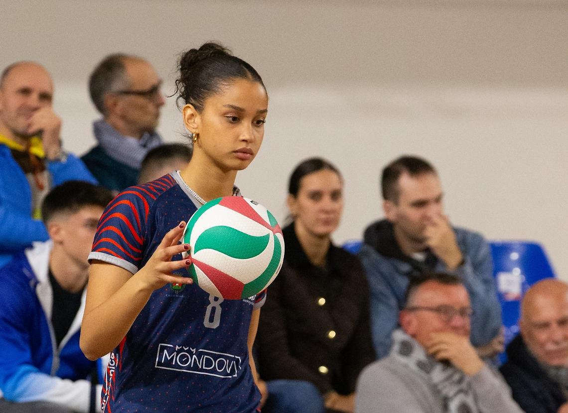 Mondovì affronta la giovane Chieri, Anna Sclavo: «Partita da non sottovalutare»