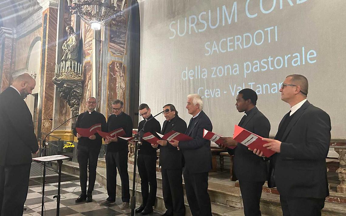 Ceva canta per la pace: Duomo gremito per il Festival dei Santi