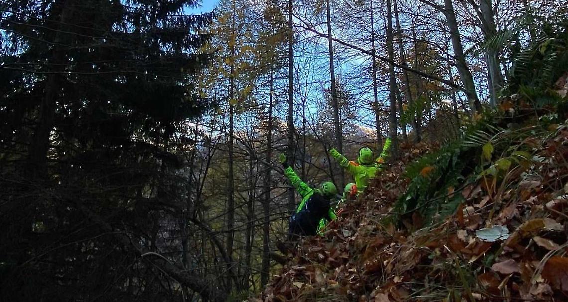 Giornata di soccorsi senza sosta in montagna: tre interventi in poche ore