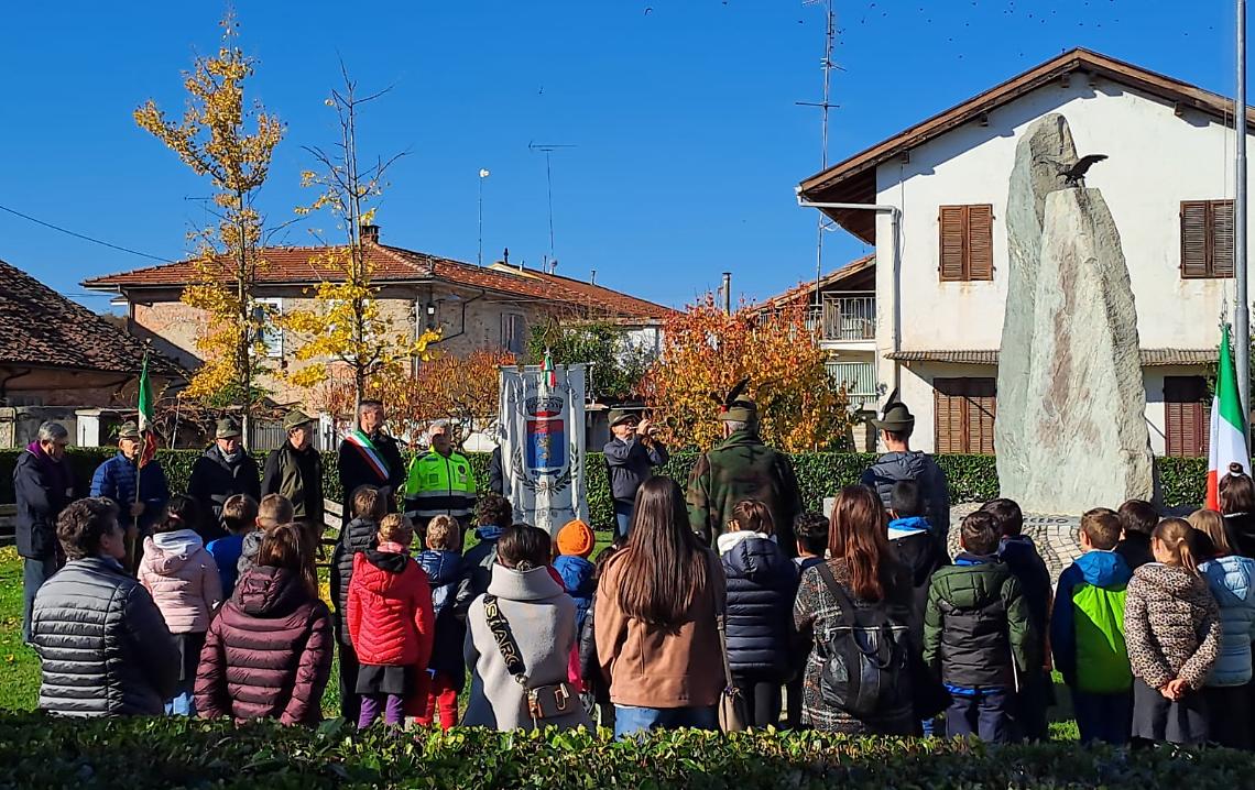 Il sindaco ai bambini: «La pace non è mai scontata, difendete il rispetto ogni giorno»