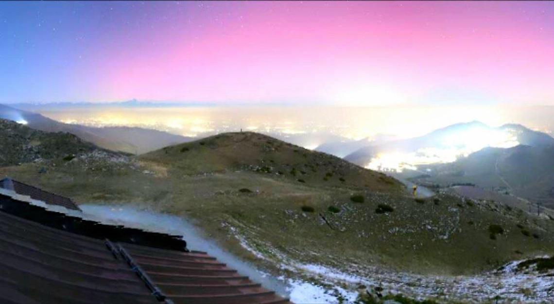 Tempesta geomagnetica nei cieli del Piemonte: l'aurora boreale vista da Prato Nevoso