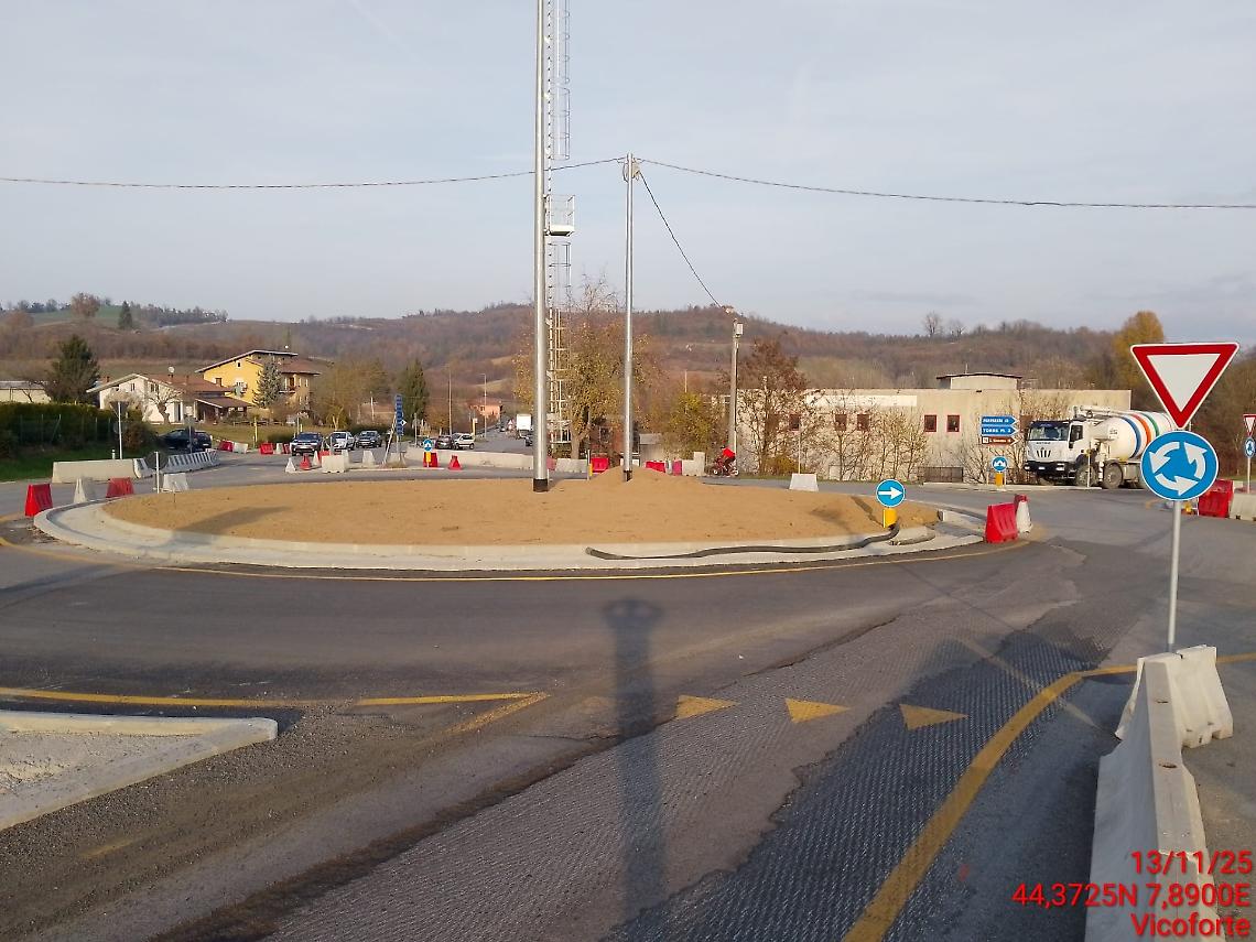 Nuova rotatoria alle Olle: completata la prima fase di lavori