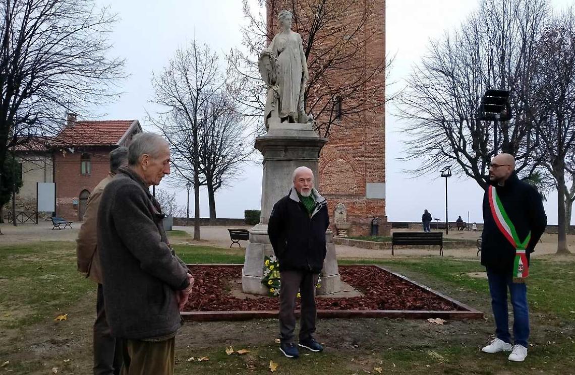 Mondovì riscopre la sua storia agricola: i 150 anni del monumento a Emilio Balbo Bartone di Sambuy