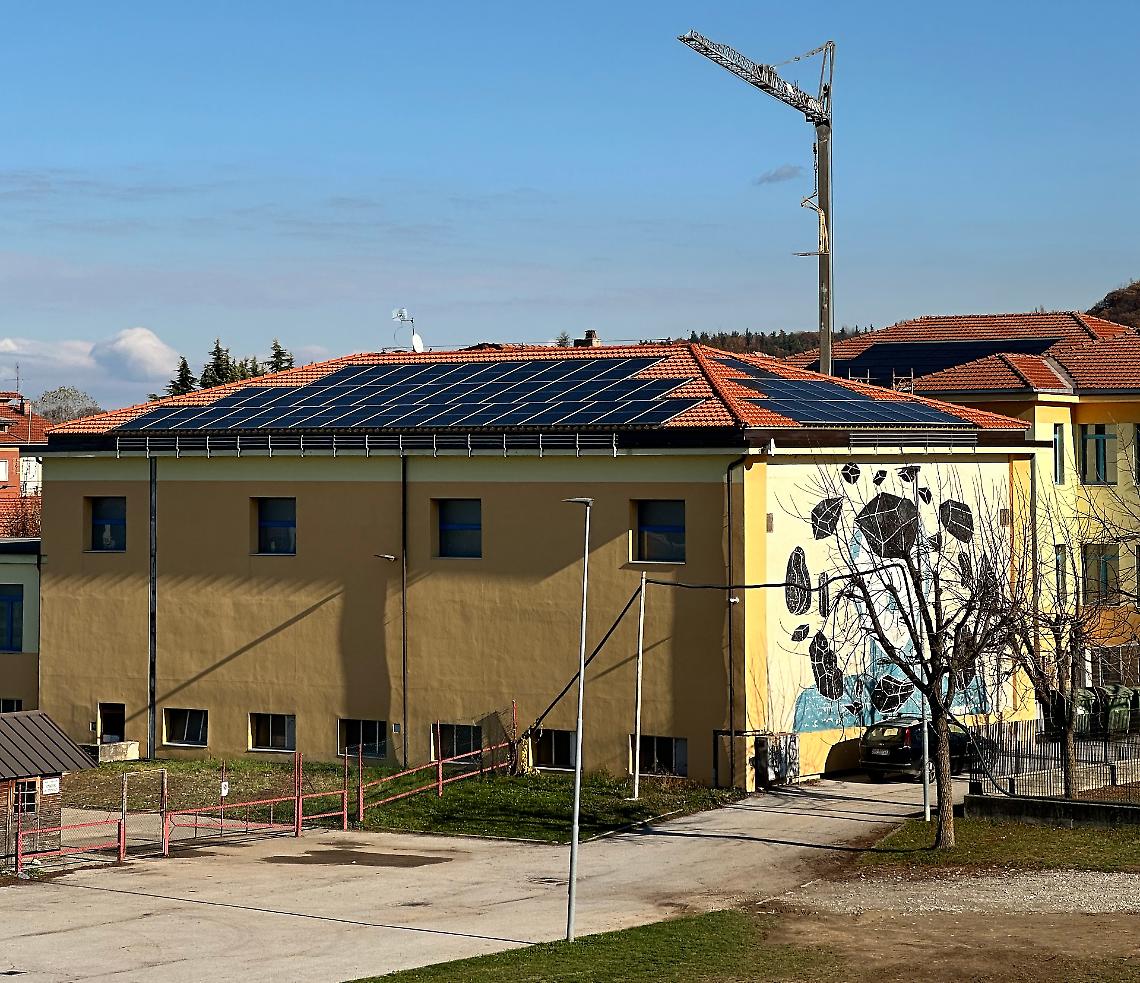 Palestra più sicura: completato il nuovo tetto da 149.500 euro