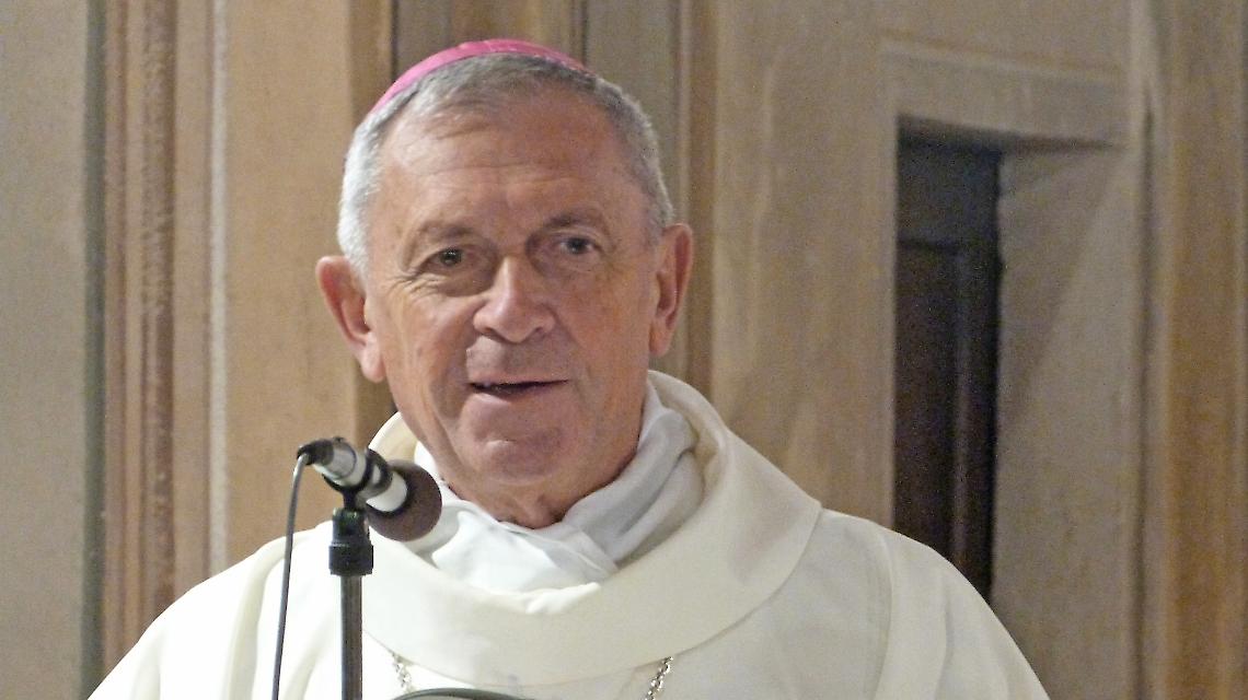 Mons. Miragoli in cammino: celebrazioni, incontri e ascolto  