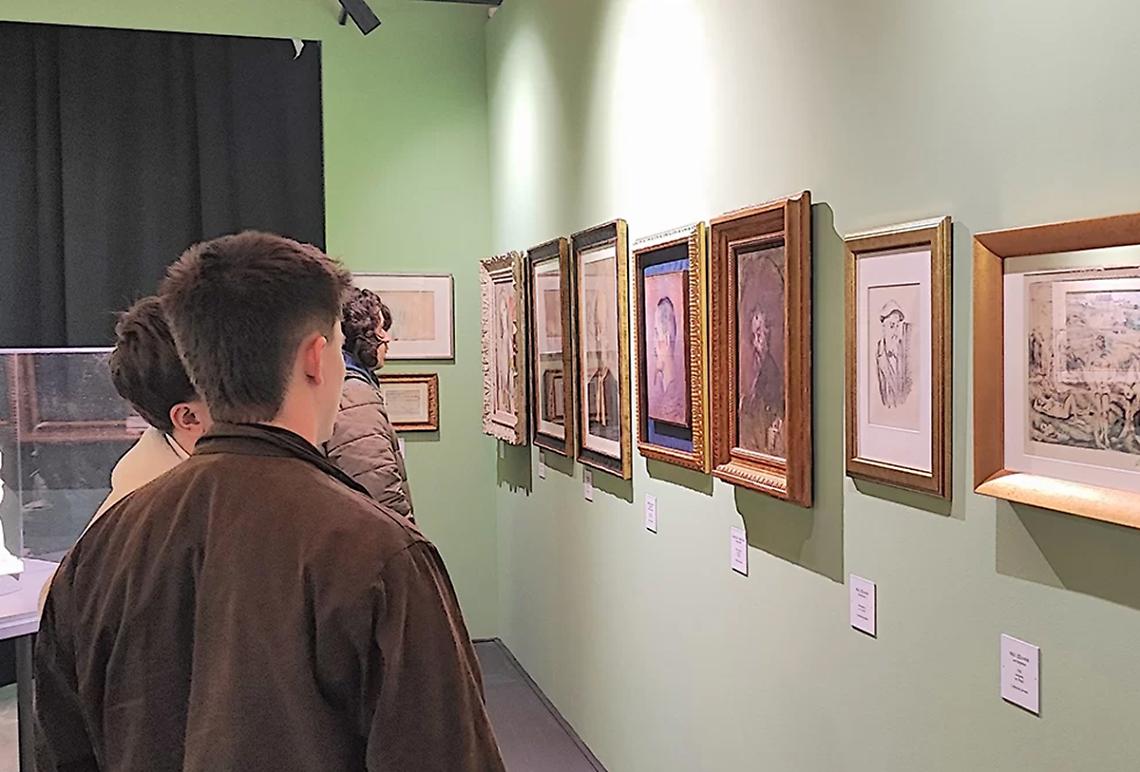 Mostre d'arte, un 2026 altisonante: da Dalì e Magritte a Banksy (curato da Sgarbi)