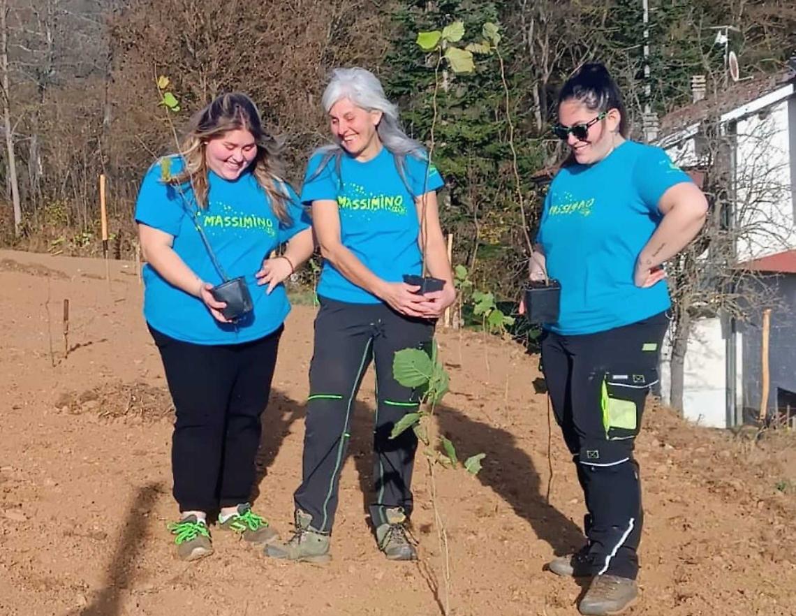 Donne, terra e futuro: il piccolo miracolo rosa delle nocciole Nalù